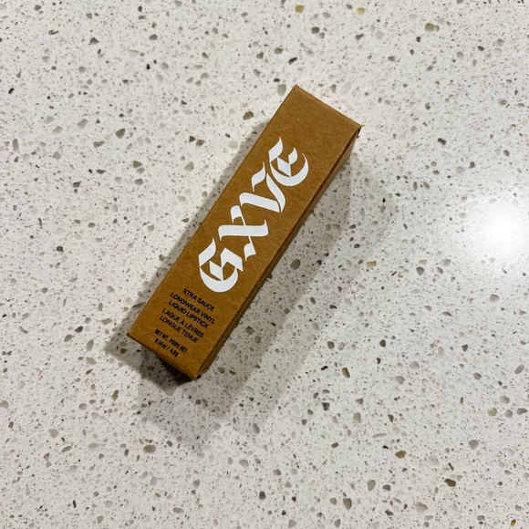 Xtra Sauce Longwear Vinyl Liquid Lipstick - Color: Original Recipe - true red - Picture 2 of 9